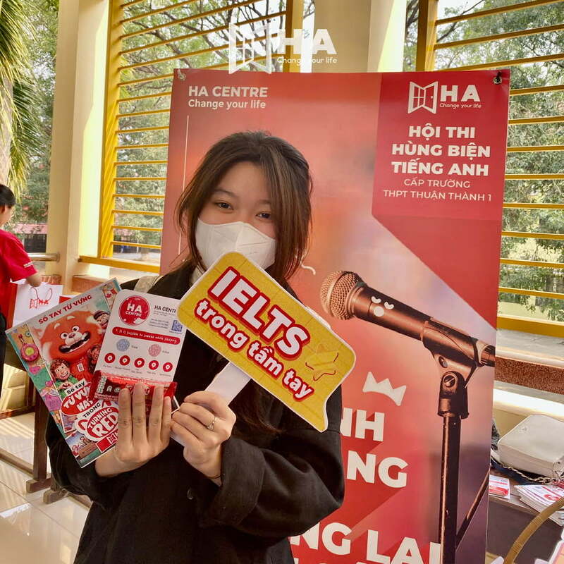 Hội thi hùng biện tiếng anh cấp trường THPT Thuận Thành 1