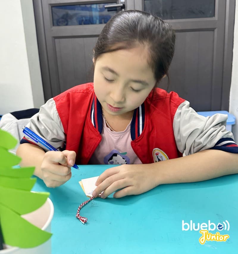 Đón giáng sinh rộn ràng cùng Bluebell – Mùa lễ hội ấm áp & Ngập tràn niềm vui