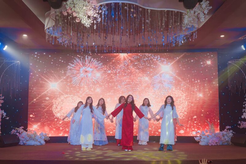 Bluebell Year End Party 2025 | The New Horizon - Trạm cảm xúc - Chạm trái tim