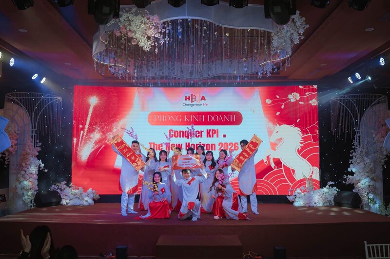 Bluebell Year End Party 2025 | The New Horizon - Trạm cảm xúc - Chạm trái tim