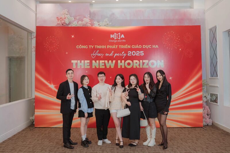 Bluebell Year End Party 2025 | The New Horizon - Trạm cảm xúc - Chạm trái tim