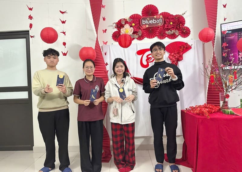 Không Khí Tết Tại Bluebell 2026 – Rộn Ràng Sắc Xuân, Gắn Kết Yêu Thương